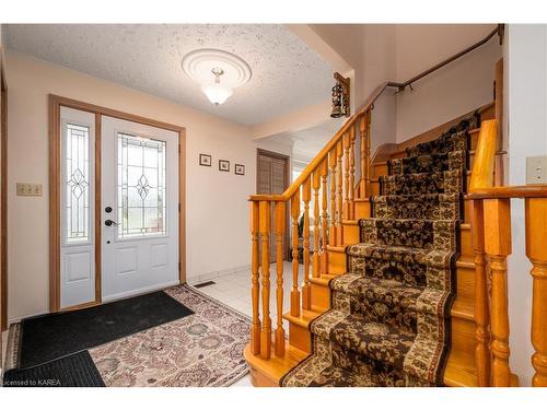 245 Arnold Street, Kingston, ON - Indoor Photo Showing Other Room