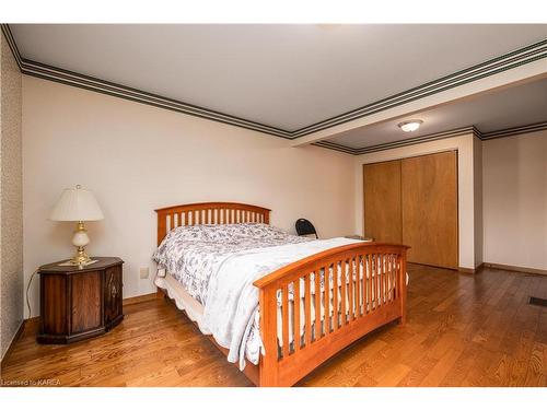 245 Arnold Street, Kingston, ON - Indoor Photo Showing Bedroom