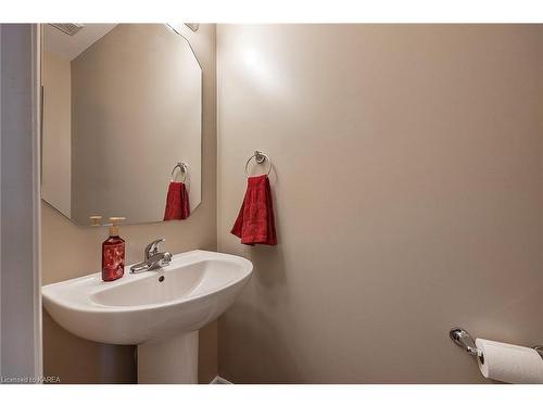1163 Horizon Drive, Kingston, ON - Indoor Photo Showing Bathroom
