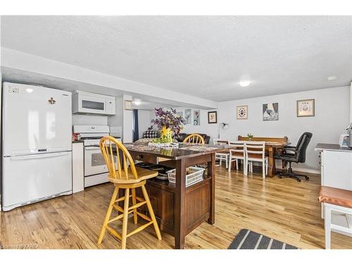 600 Truedell Road, Kingston, ON - Indoor Photo Showing Dining Room