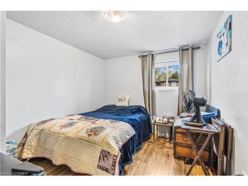 600 Truedell Road, Kingston, ON - Indoor Photo Showing Bedroom