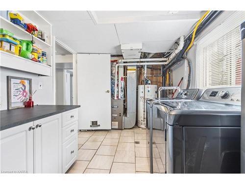 600 Truedell Road, Kingston, ON - Indoor Photo Showing Laundry Room