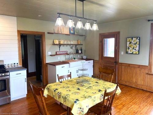 753 Maple Grove Road, Gananoque, ON - Indoor Photo Showing Dining Room