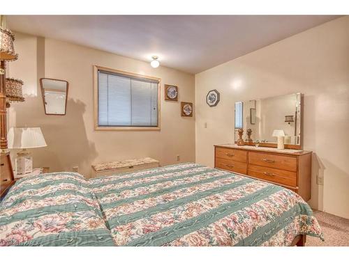 1512 Don Moore Lane, South Frontenac, ON - Indoor Photo Showing Bedroom