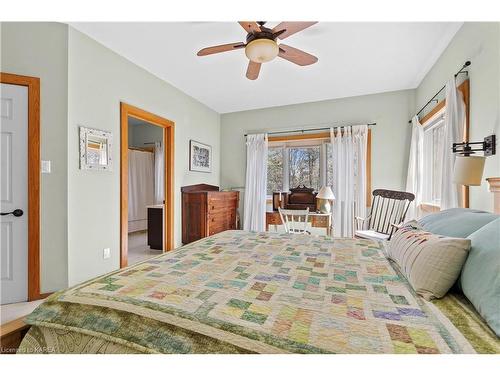150 Black Rapids Road, Lansdowne, ON - Indoor Photo Showing Bedroom