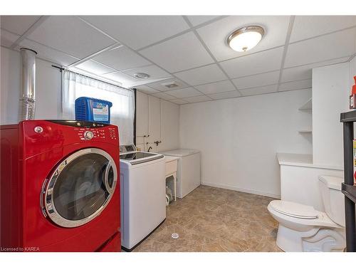 1466 Adams Avenue, Kingston, ON - Indoor Photo Showing Laundry Room