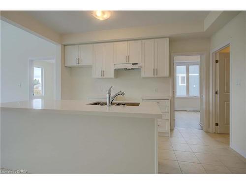 12 Oakmont Drive, Bath, ON - Indoor Photo Showing Kitchen With Double Sink