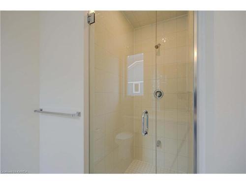12 Oakmont Drive, Bath, ON - Indoor Photo Showing Bathroom