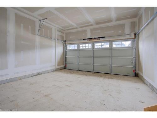 12 Oakmont Drive, Bath, ON - Indoor Photo Showing Garage