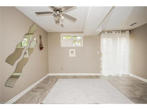 954 Old Colony Road, Kingston, ON - Indoor Photo Showing Other Room