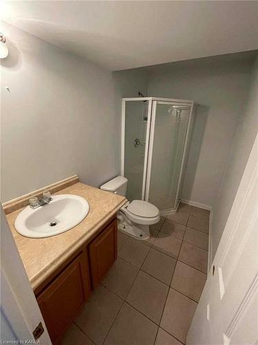 275 Conacher Drive, Kingston, ON - Indoor Photo Showing Bathroom