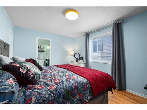 543 Freeman Crescent, Kingston, ON - Indoor Photo Showing Bedroom