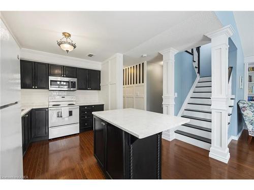 1508 Crimson Crescent, Kingston, ON - Indoor Photo Showing Kitchen