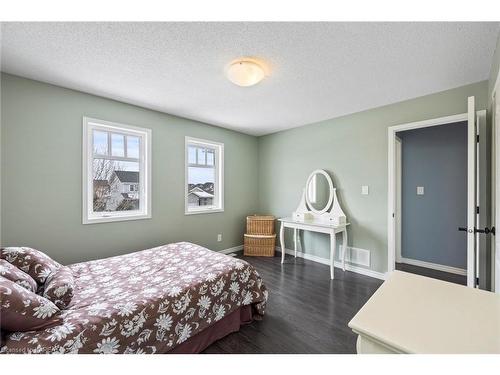 1508 Crimson Crescent, Kingston, ON - Indoor Photo Showing Bedroom