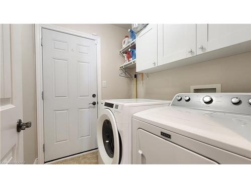 790 Lotus Avenue, Kingston, ON - Indoor Photo Showing Laundry Room