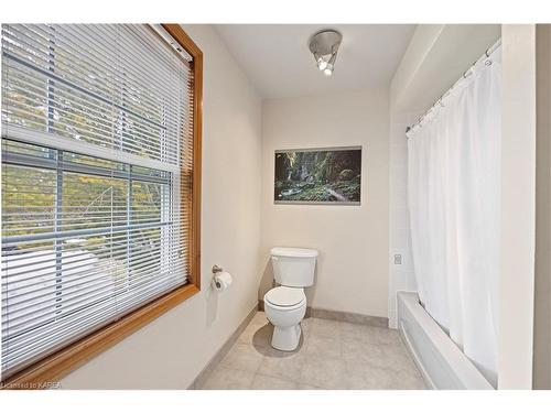 57 Faircrest Boulevard, Kingston, ON - Indoor Photo Showing Bathroom