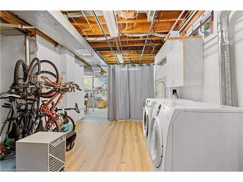 84B Beverley Street, Kingston, ON - Indoor Photo Showing Laundry Room
