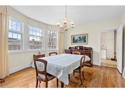 72 Collingwood Street, Kingston, ON - Indoor Photo Showing Dining Room