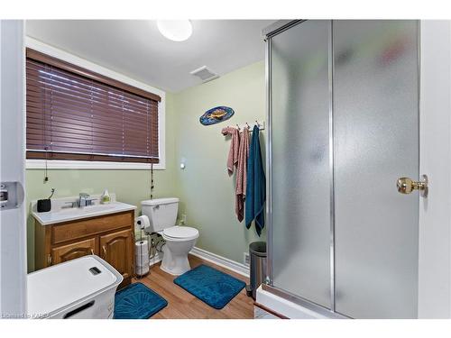 102 Wright Place, Greater Napanee, ON - Indoor Photo Showing Bathroom