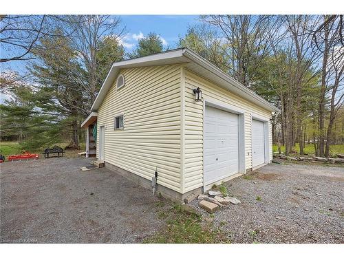 4607 Lower Round Lake Road, Frontenac, ON - Outdoor