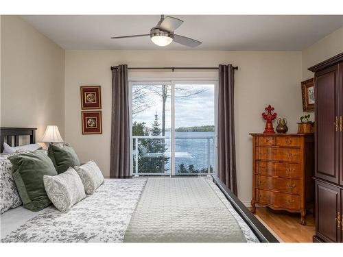 1604 Shibley Road, Sharbot Lake, ON - Indoor Photo Showing Bedroom