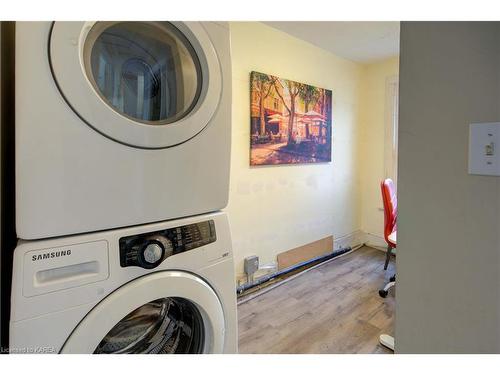 68 Livingston Avenue, Kingston, ON - Indoor Photo Showing Laundry Room