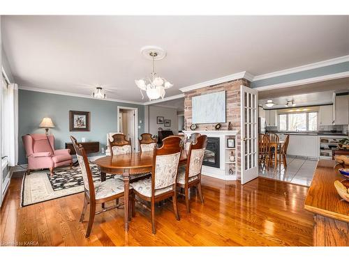 727 Aylmer Crescent, Kingston, ON - Indoor Photo Showing Dining Room