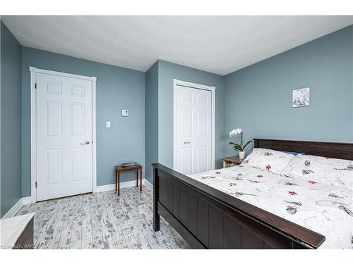 727 Aylmer Crescent, Kingston, ON - Indoor Photo Showing Bedroom