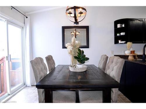 1016 Rainbow Crescent, Kingston, ON - Indoor Photo Showing Dining Room