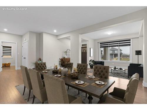 1601 Willow Court, Kingston, ON - Indoor Photo Showing Dining Room