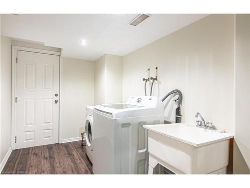 764 Newmarket Lane, Kingston, ON - Indoor Photo Showing Laundry Room