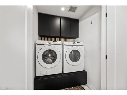 1362 Ottawa Street, Kingston, ON - Indoor Photo Showing Laundry Room