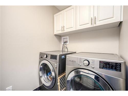 1345 Demers Avenue, Kingston, ON - Indoor Photo Showing Laundry Room