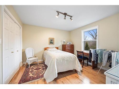 6 Holman Drive, Kingston, ON - Indoor Photo Showing Bedroom