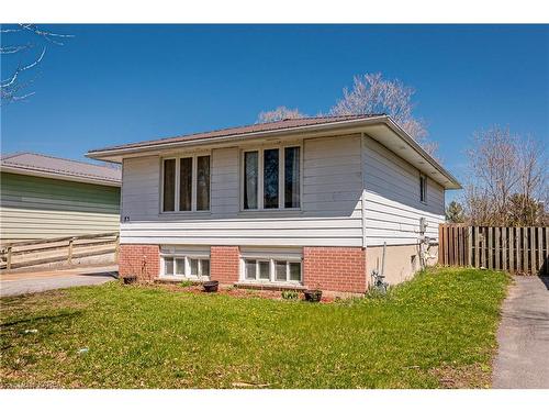 83 Calderwood Drive, Kingston, ON - Outdoor