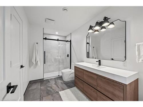 953 County Road 7, Napanee, ON - Indoor Photo Showing Bathroom