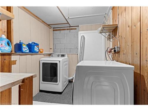 1664 Code Street, Kingston, ON - Indoor Photo Showing Laundry Room