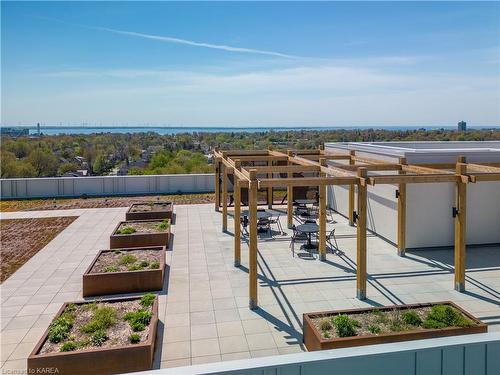 504-652 Princess Street, Kingston, ON - Outdoor With View