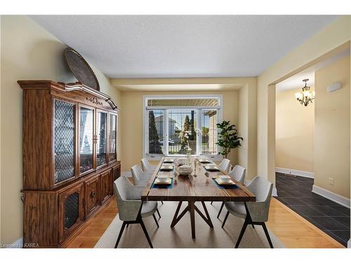 1332 Grace Avenue, Kingston, ON - Indoor Photo Showing Dining Room