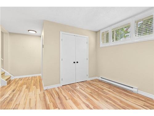 409 Regent Street, Kingston, ON - Indoor Photo Showing Other Room