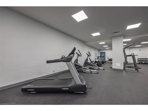 410-652 Princess Street Street, Kingston, ON - Indoor Photo Showing Gym Room