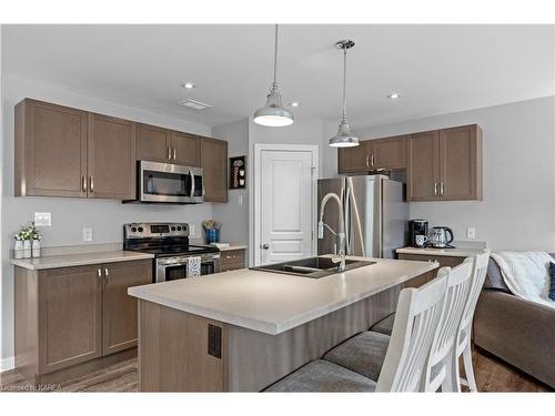 1207 Carfa Crescent, Kingston, ON - Indoor Photo Showing Kitchen With Double Sink With Upgraded Kitchen