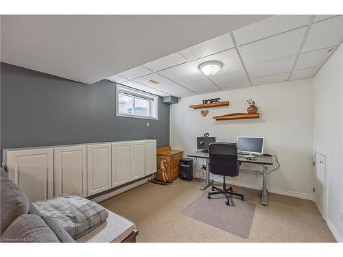 791 Lotus Avenue, Kingston, ON - Indoor Photo Showing Other Room