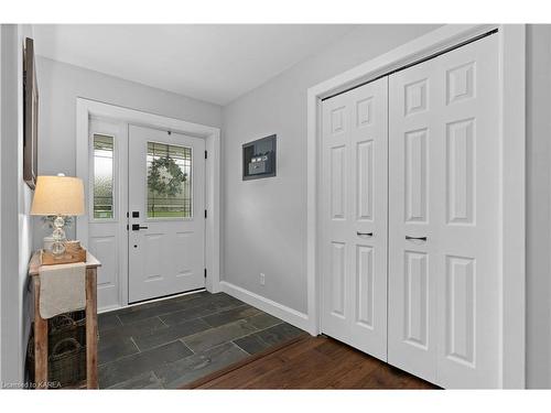 5243 Dundon Drive, Kingston, ON - Indoor Photo Showing Other Room