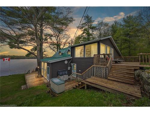 1128 Sparks Lane, South Frontenac, ON - Outdoor
