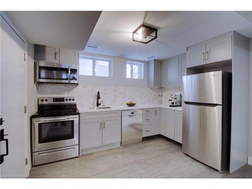 2-130 Weller Avenue, Kingston, ON - Indoor Photo Showing Kitchen With Stainless Steel Kitchen