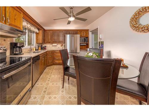 5 Narrows Lane Rd Lane, Mallorytown, ON - Indoor Photo Showing Kitchen