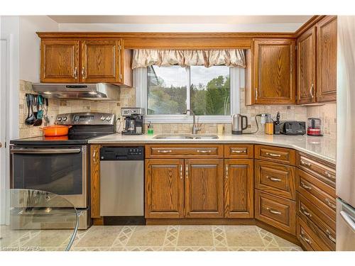 5 Narrows Lane Rd Lane, Mallorytown, ON - Indoor Photo Showing Kitchen With Double Sink