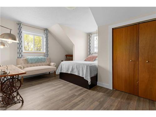 4480 Camden Portland Boundary Road, Harrowsmith, ON - Indoor Photo Showing Bedroom