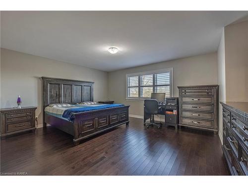 1382 Monarch Drive, Kingston, ON - Indoor Photo Showing Bedroom